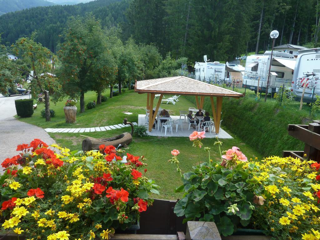 Hotel Pineta Baselga di Pinè المظهر الخارجي الصورة